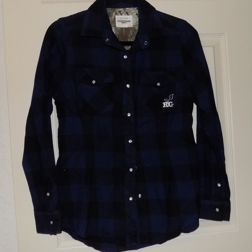 Realtree Girl Flannel Shirt Womens Medium Navy Blue Black Plaid Snap Front Logo
